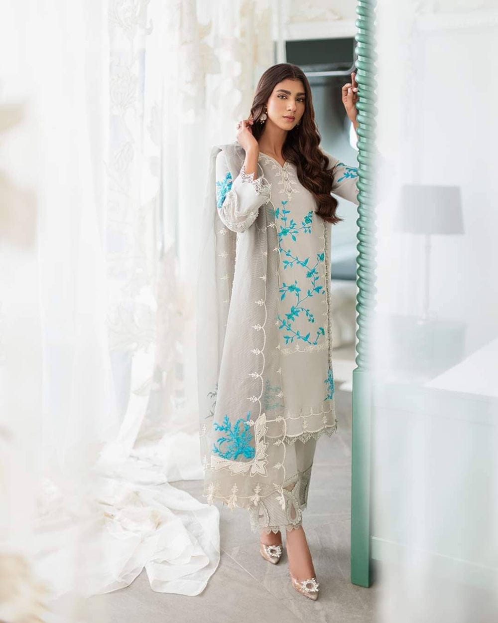 Sana Safinaz Light Grey Suit