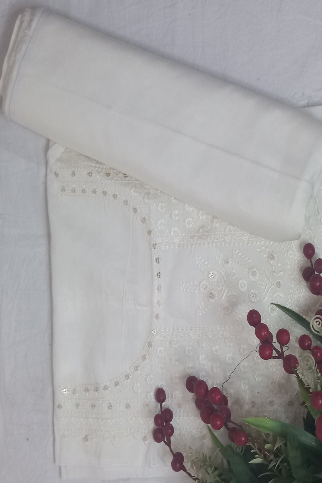 Coco Luxury Lawn White Suit – Elegant Festive Design | Soft Premium Fabric