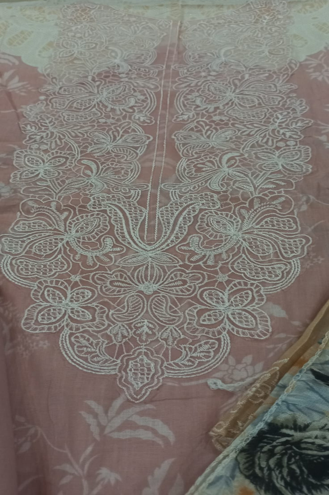 Cosmos Needle Wonder Pink White Suit-Unstitched