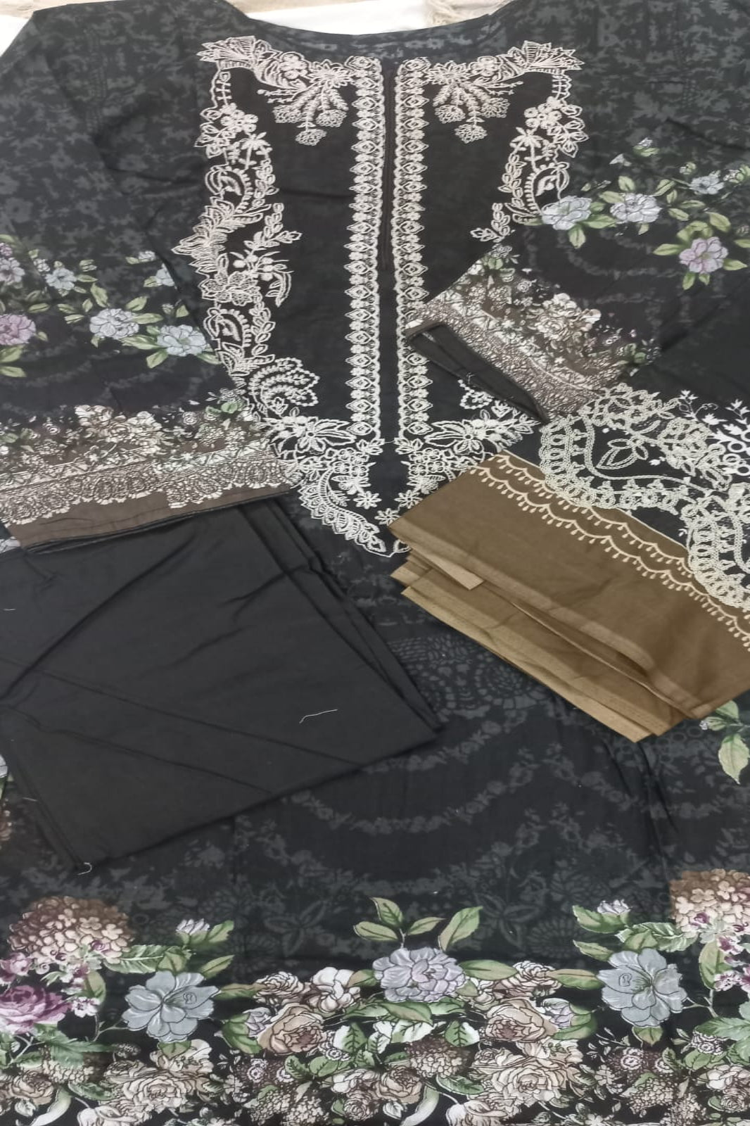 Deepsy Jade Black Suit-Stitched