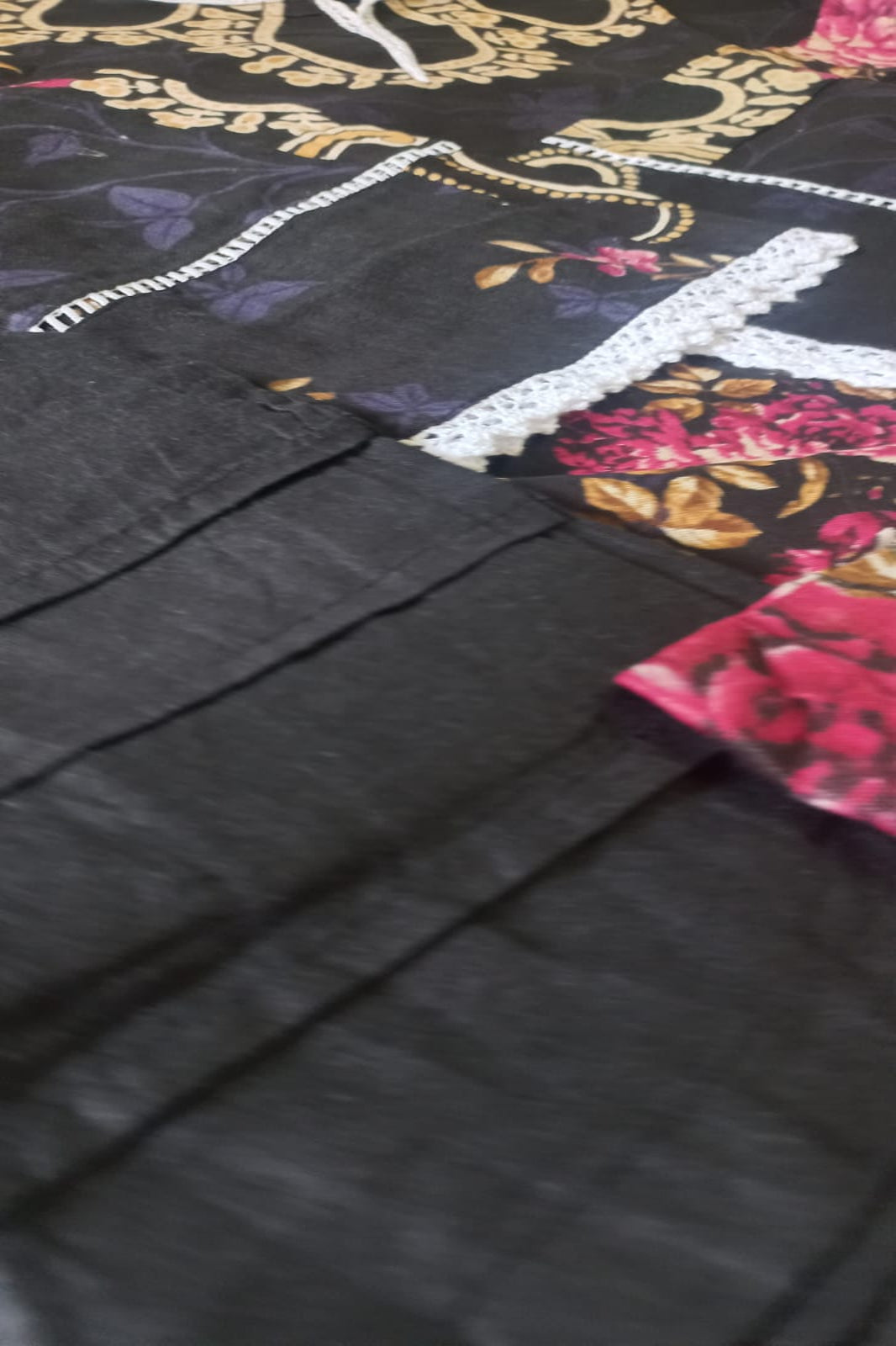 Ghazal Black Suit- Stitched