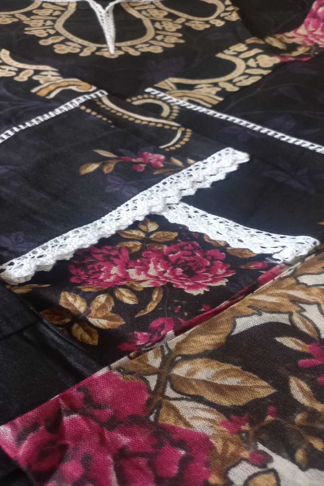 Ghazal Black Suit- Stitched