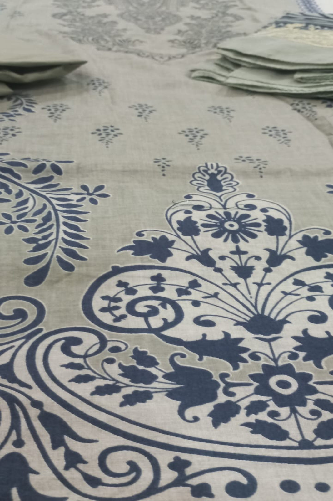 Needle Wonder Green Suit-Unstitched