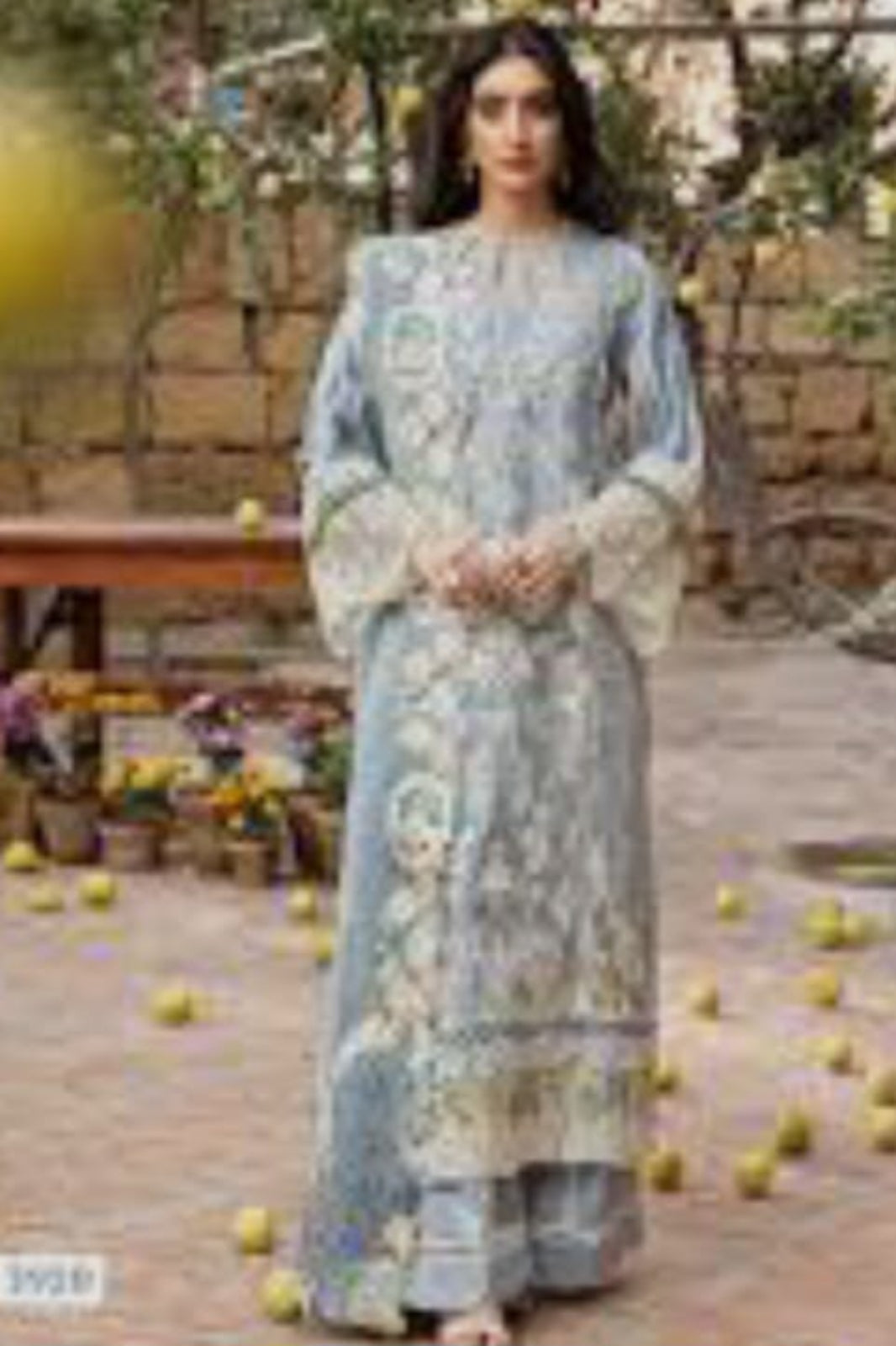 Ombre Ice Blue Suit- Semi-Stitched