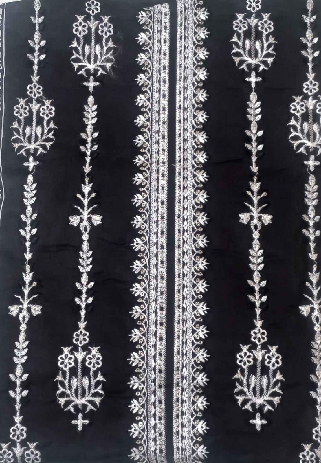 Shree Black White Suit-Unstitched
