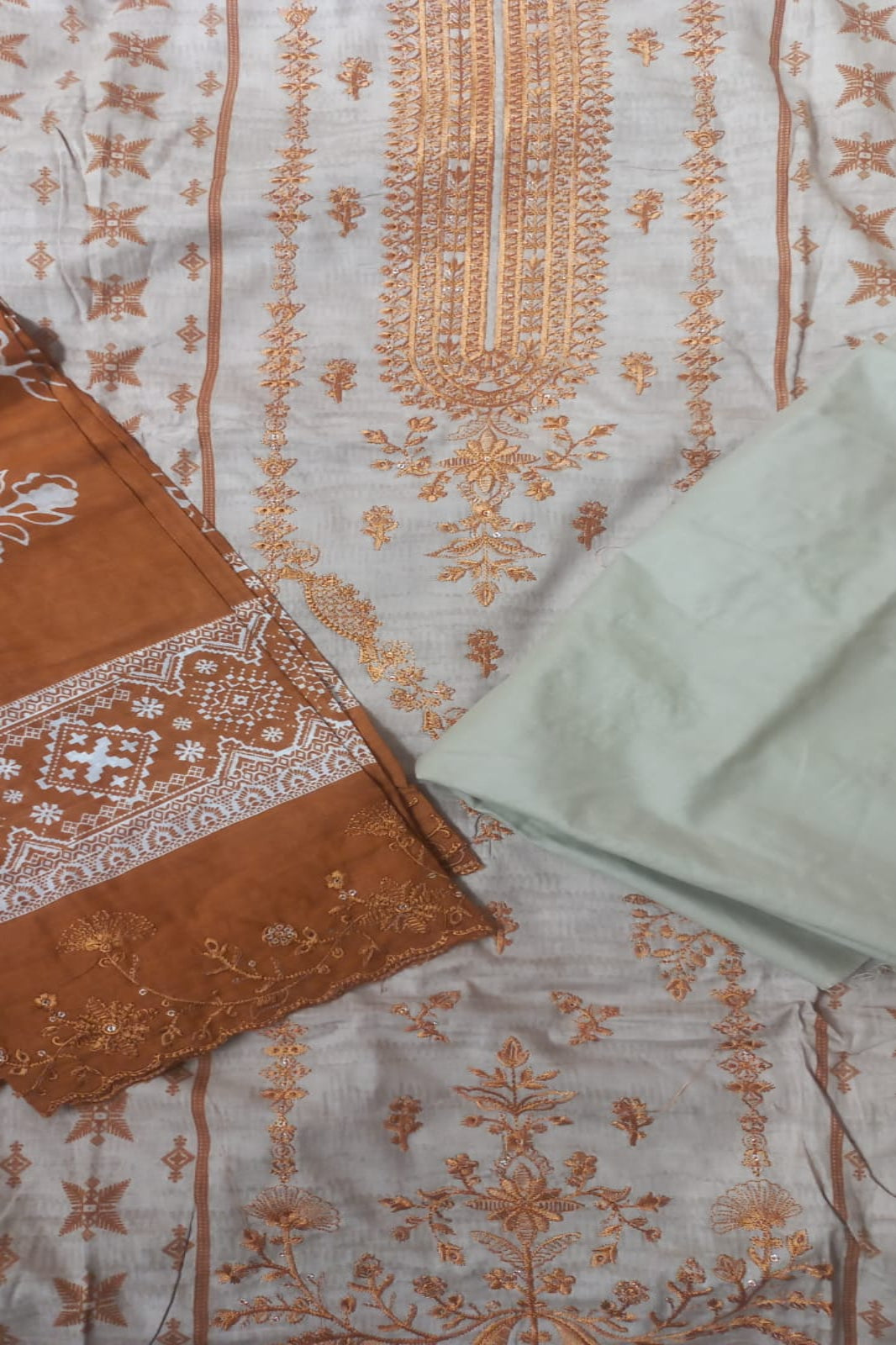 Shree Khaki Green Suit-Unstitched